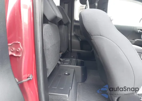 2022 Toyota Tacoma Trd Off Road z USA, uszkodzony, nr VIN 3TYSZ5AN9NT074371